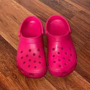 Pink crocs
